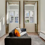 Carmo Flats Historic Center - Collection By Perpetual Relax