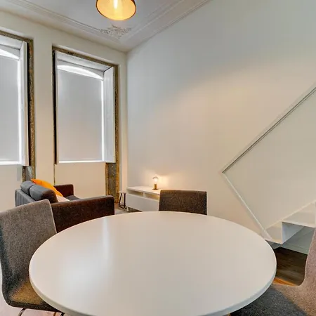 Carmo Flats Historic Center - Collection By Perpetual Relax * Braga