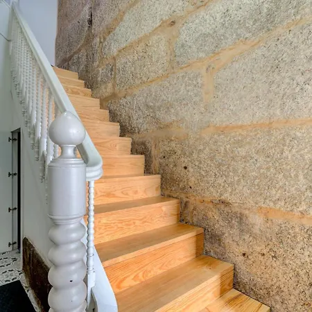 Carmo Flats Historic Center - Collection By Perpetual Relax