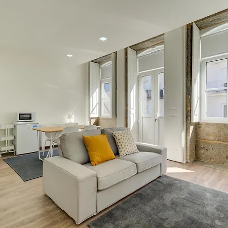 Carmo Flats Historic Center - Collection By Perpetual Relax דירה בראגה