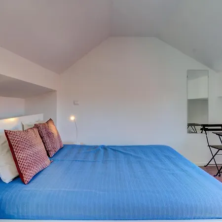 Carmo Flats Historic Center - Collection By Perpetual Relax Braga