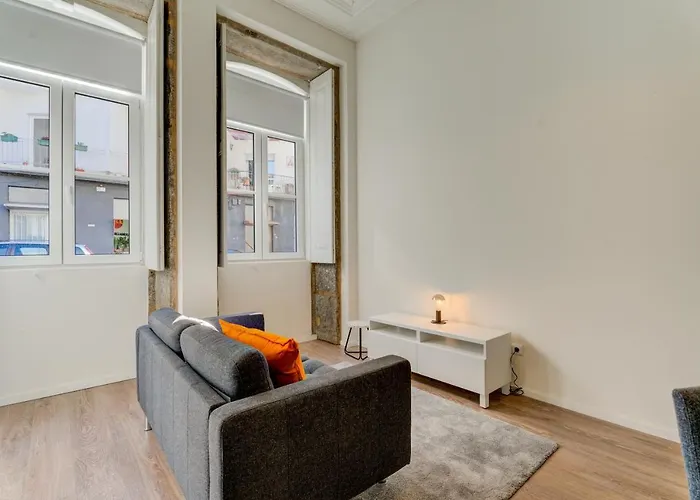 Carmo Flats Historic Center - Collection By Perpetual Relax