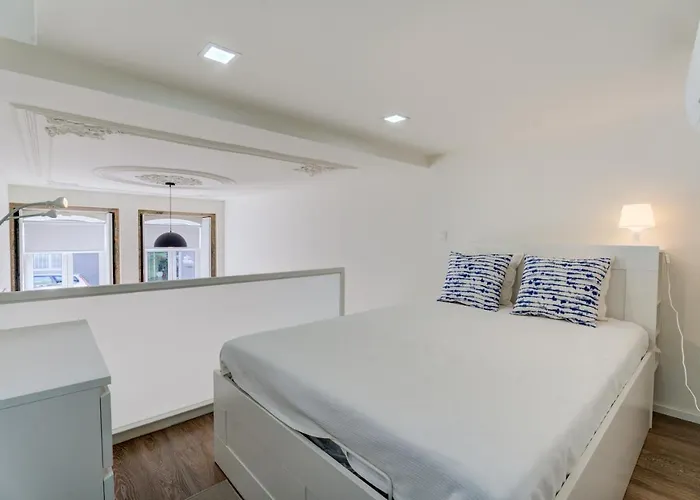 Carmo Flats Historic Center - Collection By Perpetual Relax 布拉加