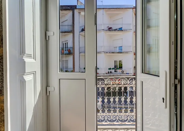 Carmo Flats Historic Center - Collection By Perpetual Relax * 布拉加