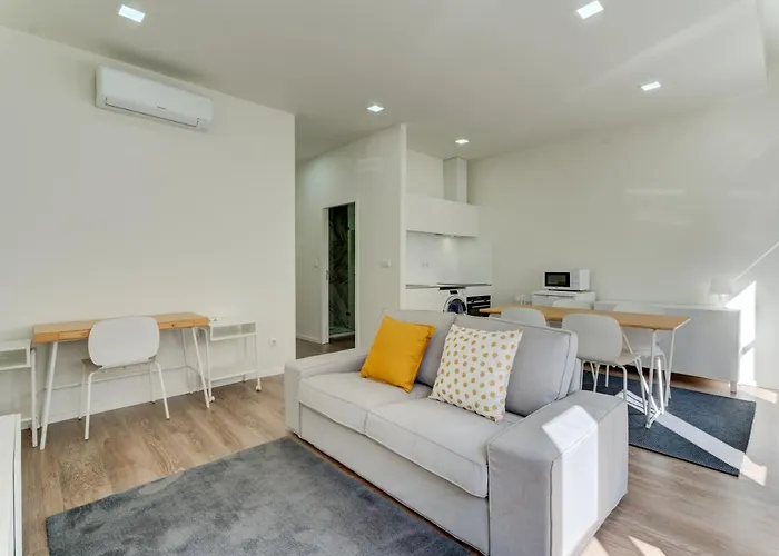 Carmo Flats Historic Center - Collection By Perpetual Relax * 布拉加